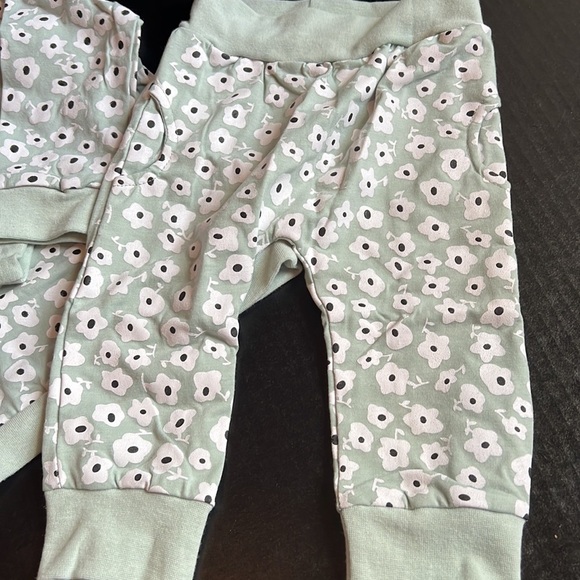 Mint Floral Printed Baby Matching Top and Bottom Set - Picture 3 of 6